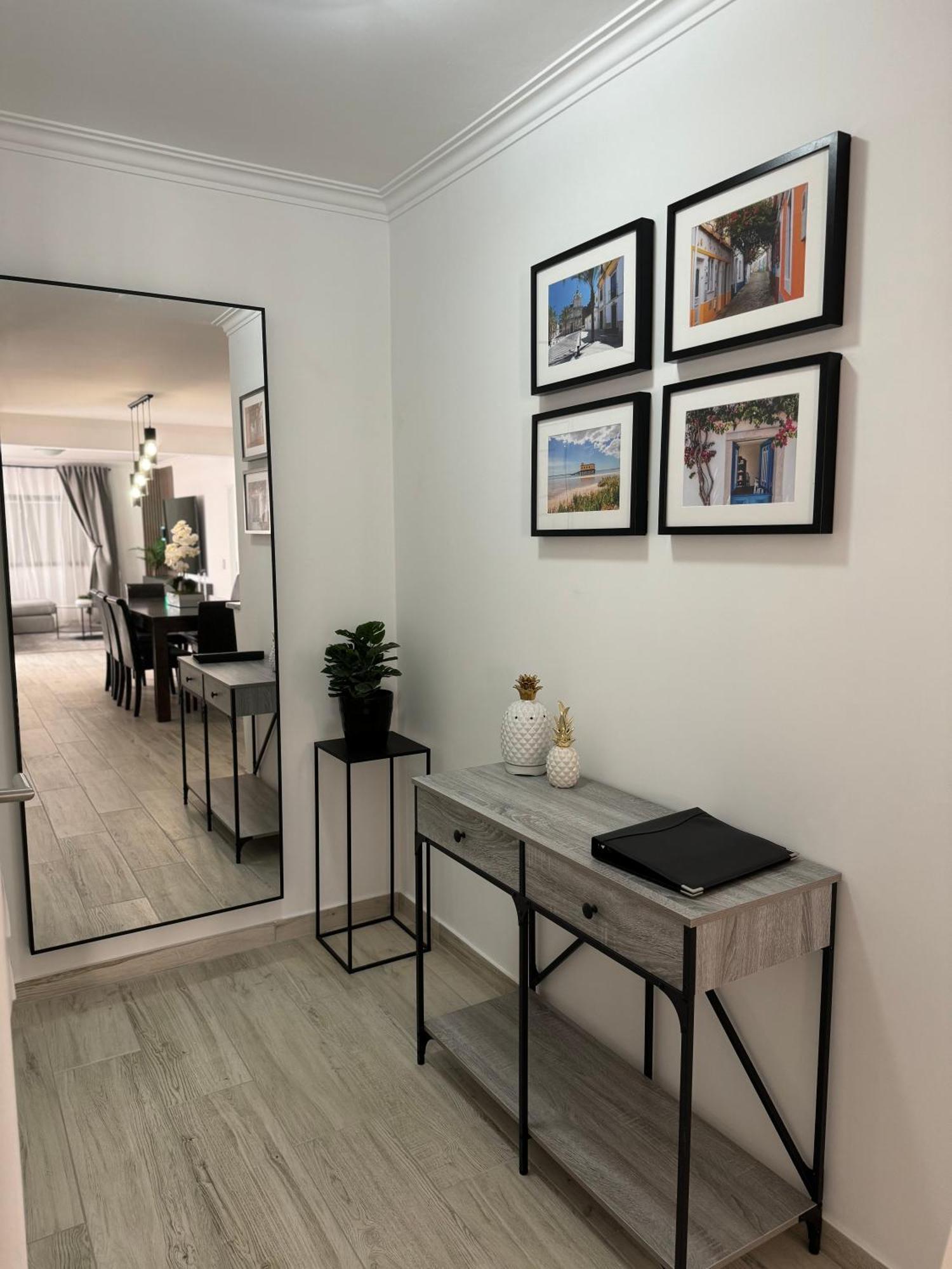 Princess Retreat Beautiful Modern Aprt 2 Min Walk From Quarteira Beach Exterior photo